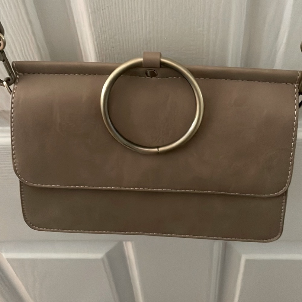 Nice crossbody bag …